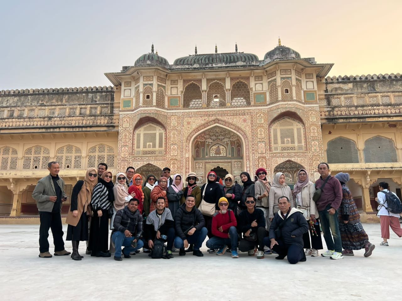 Tour Guide in Jaipur | Heritage Tour India – Private & Cultural Tours